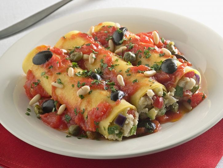 cannelloni-di-pesce-e-verdure-in-salsa-di-pomodoro preparazione