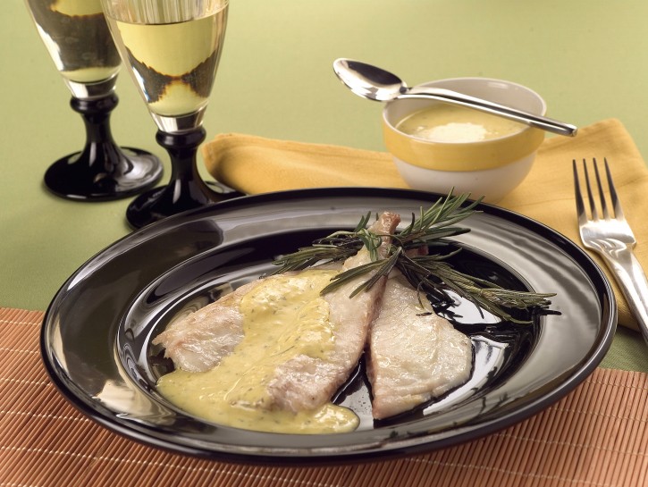 Filetti di orata in salsa cremosa