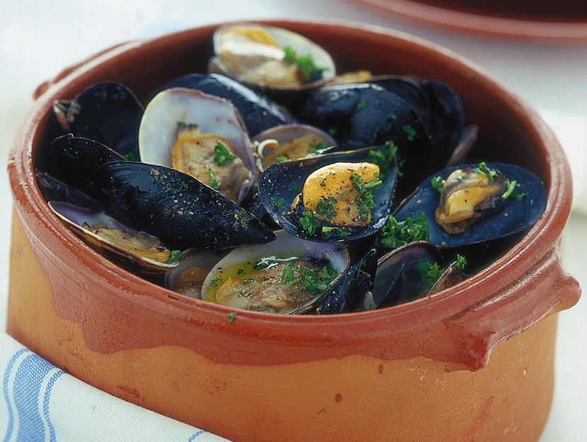 impepata-di-cozze-e-vongole