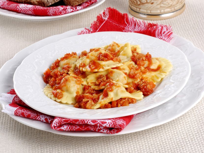 ravioli-con-ripieno-di-carni-miste-alla-trentina