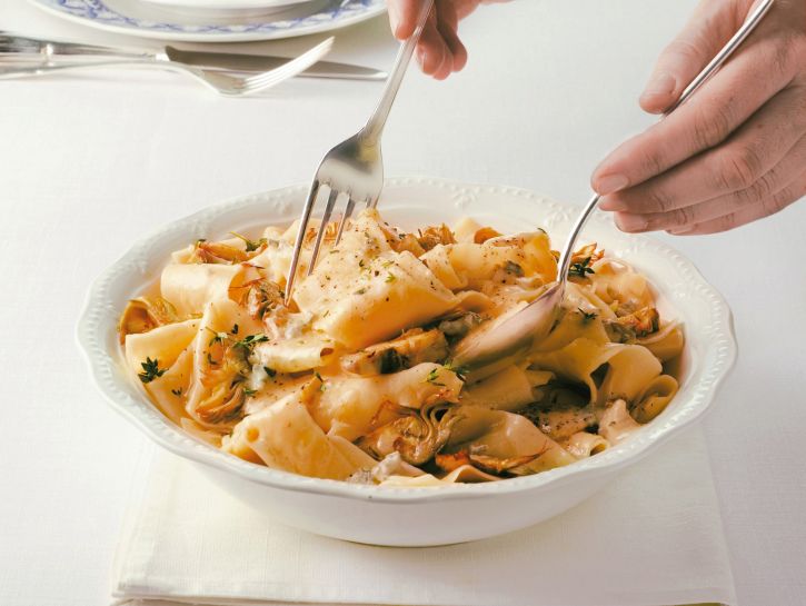 Pappardelle carciofi e gorgonzola