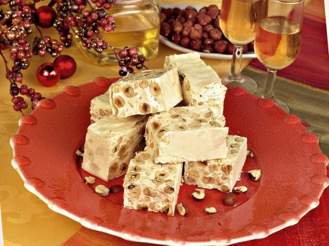 Torrone alle nocciole