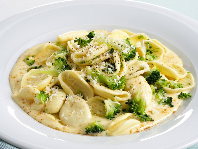 strascinati-con-broccoletti-e-fonduta-di-taleggio