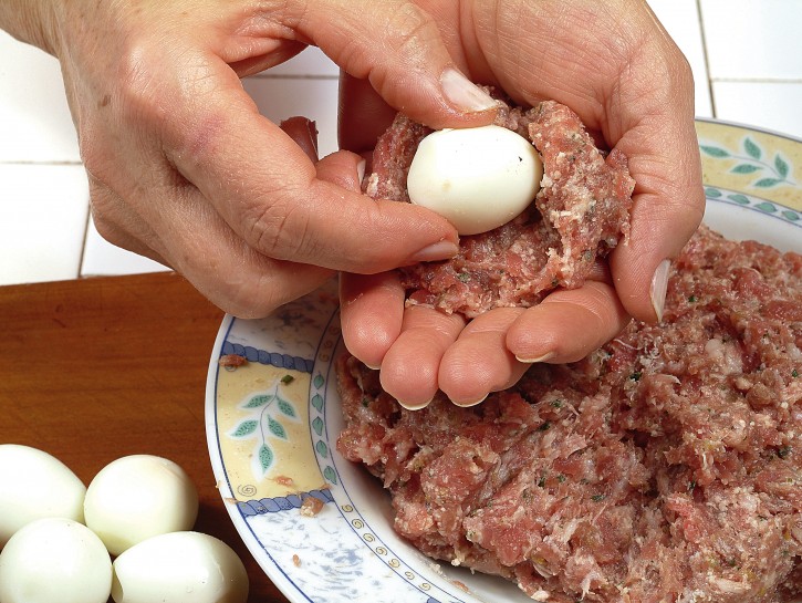 Ricetta Polpettine con uova di quaglia Donna Moderna