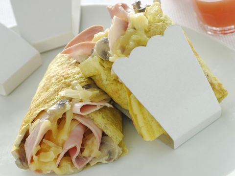 Crepes con prosciutto, funghi e formaggio