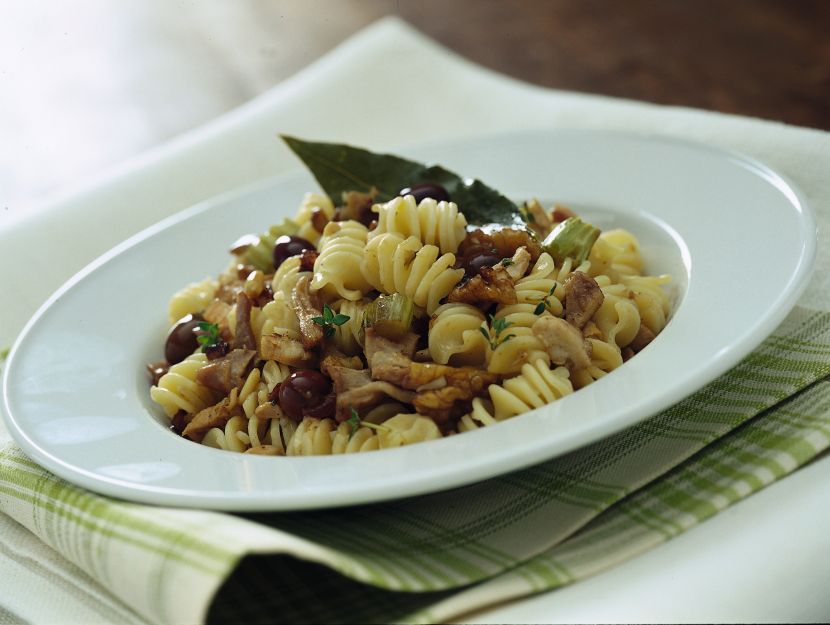 fusilli-al-sugo-di-coniglio ricetta