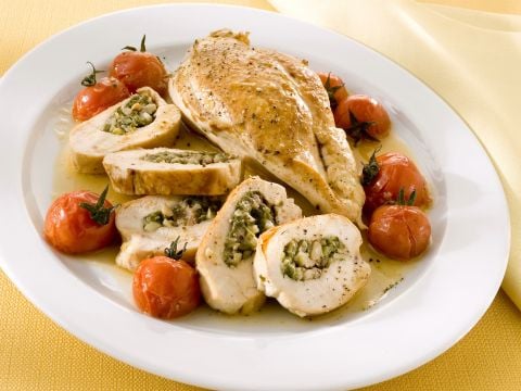 Come cucinare il petto di pollo: consigli e ricette