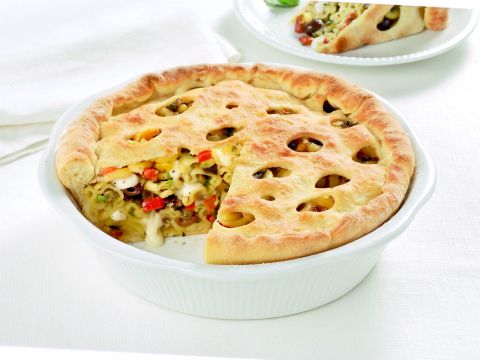 Pie di pasta con peperoni e melanzane