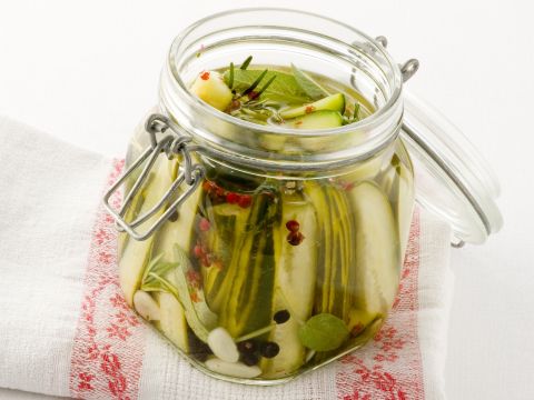 Cetrioli sott'aceto o sott'olio agli aromi