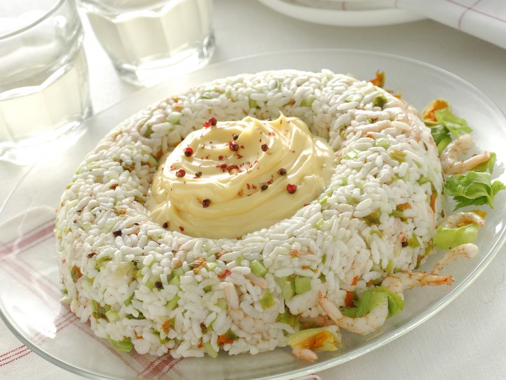 Ciambella di riso con gamberi e maionese
