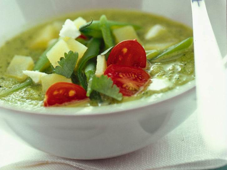 Passato di zucchine, fagiolini e patate