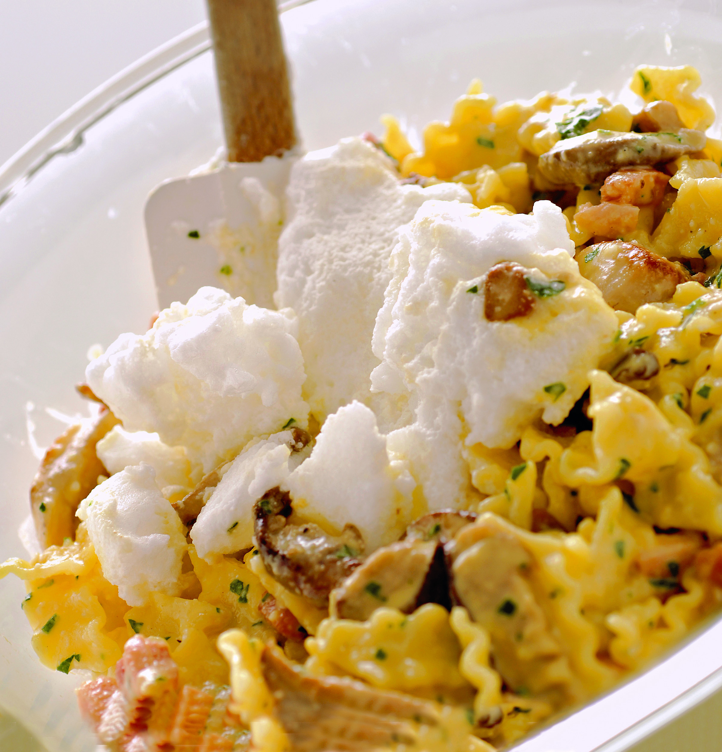 Ricetta gratin al prosciutto e funghi Donnamoderna