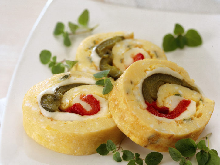 Rotolo con mozzarella e peperoni