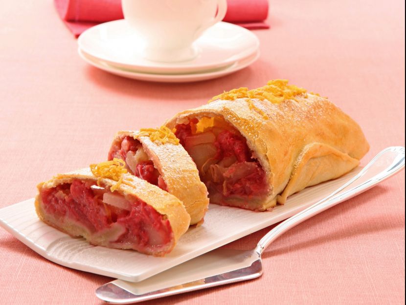 strudel-di-mele-pere-e-lamponi