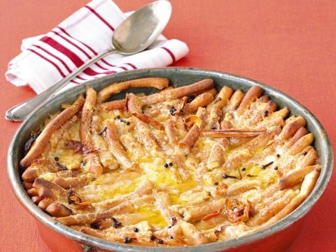 La supa barbetta con grissini e toma