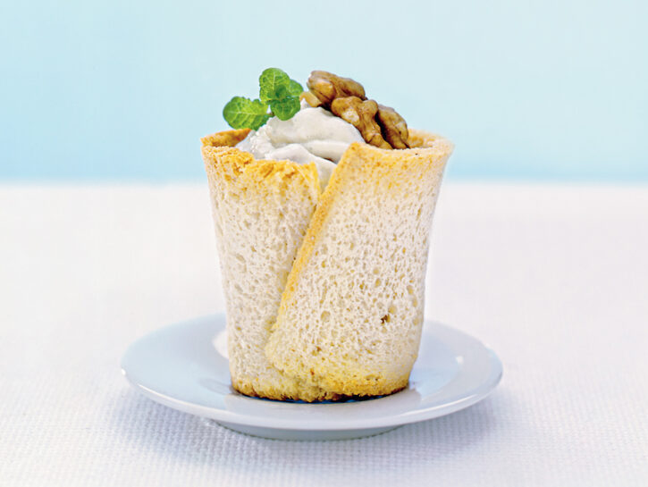 Cestini alla mousse di formaggio e noci