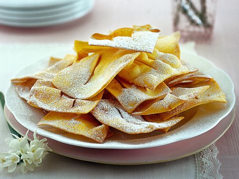 Cenci toscani al vin santo