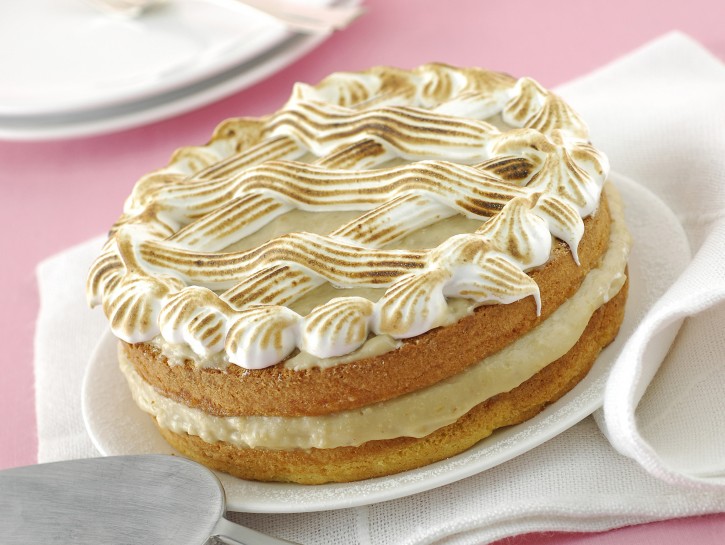 Torta farcita alla crema