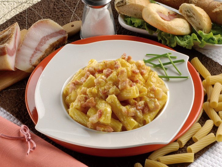 Tortiglioni alla carbonara