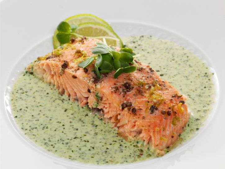 salmone-con-crema-di-crescione