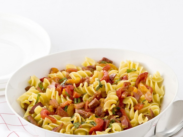 Fusilli con guanciale e peperoni alla calabrese