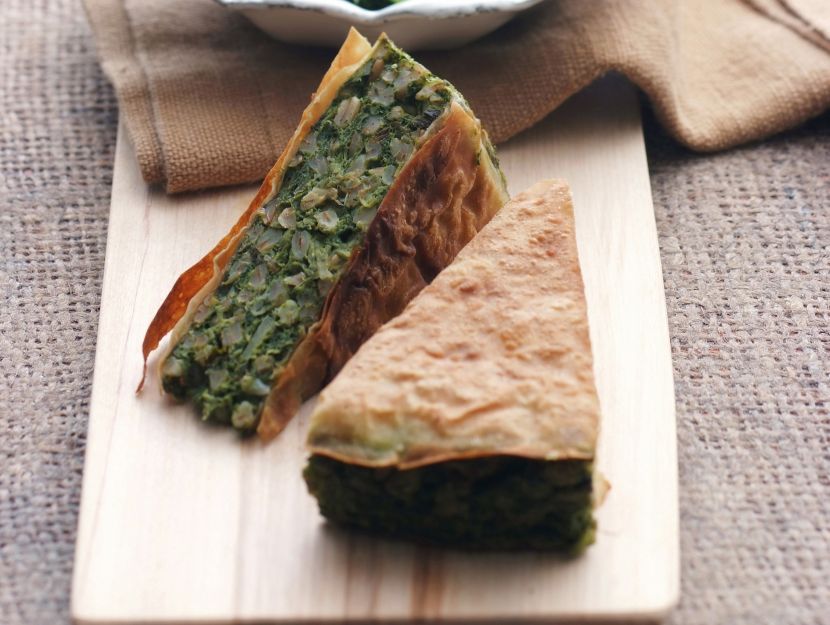 torta-al-farro-e-erbe-selvatiche