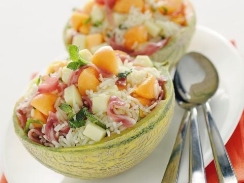 Insalata di riso nel melone