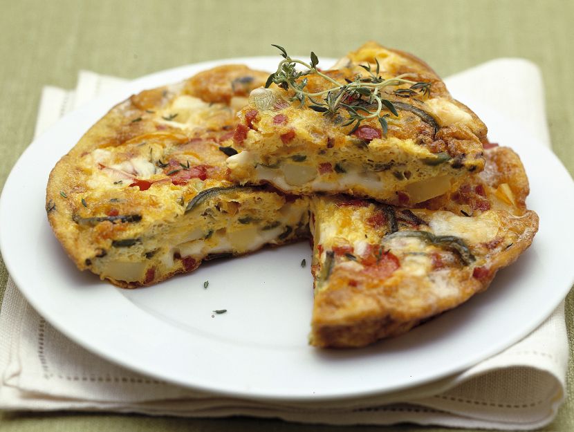 frittata-con-salsiccia-piccante-e-scamorza