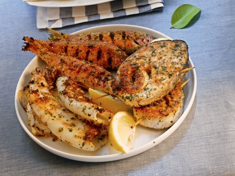 Come fare la grigliata di pesce: le migliori ricette