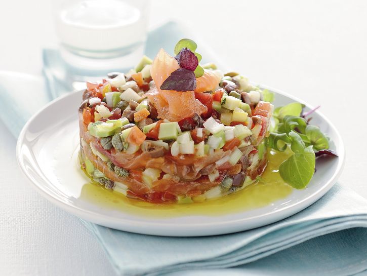 tartare-di-verdure-con-salmone immagine