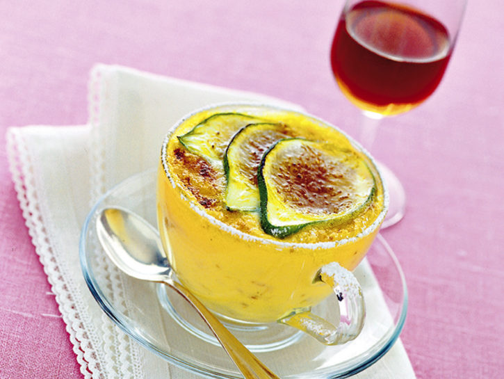 Coppette di zabaione con fichi verdi