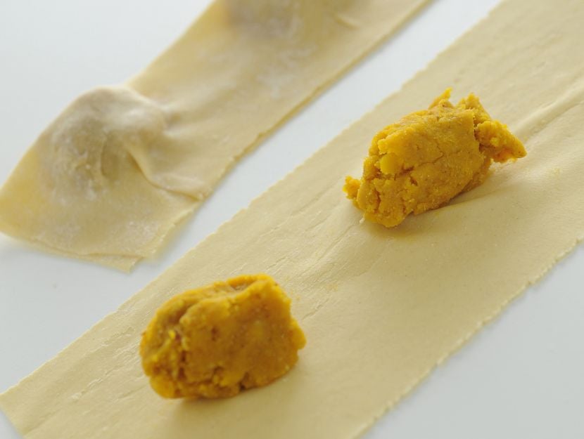 tortelli-di-zucca-e-amaretti foto