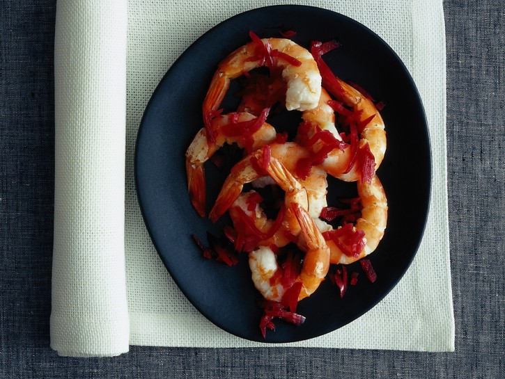 Gamberi con cipolle in agrodolce