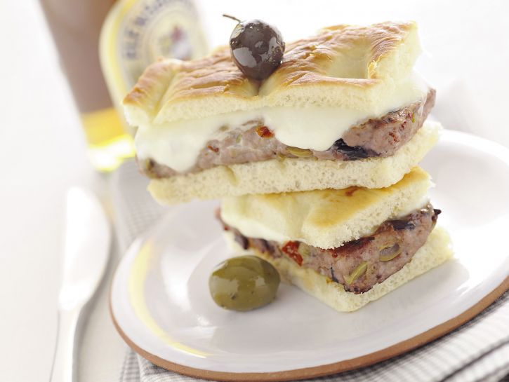 hamburger-di-tacchino-alle-olive immagine