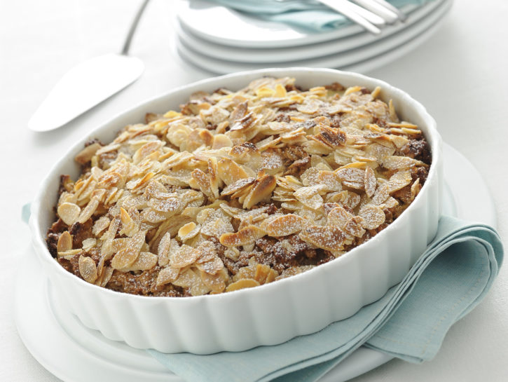 Pie di pere e mandorle con corn flakes
