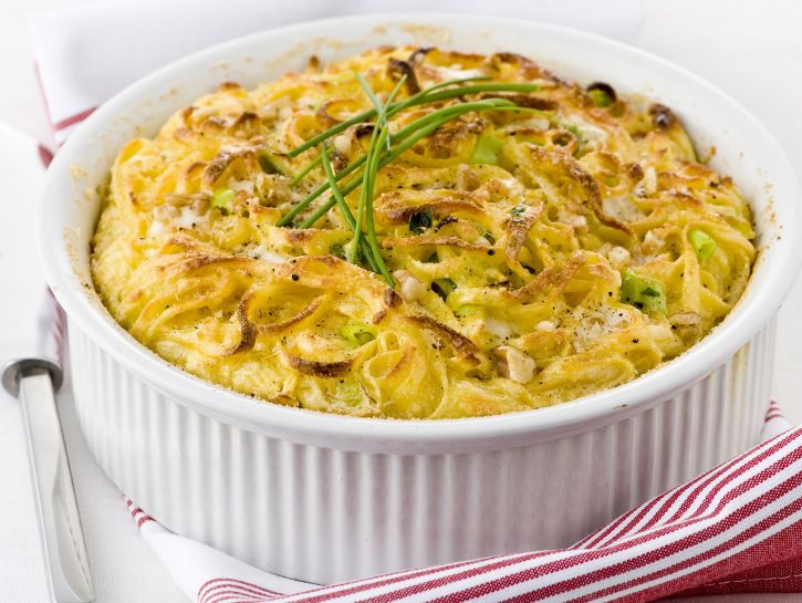 souffle-di-tagliolini-con-porri-noci-e-brie foto