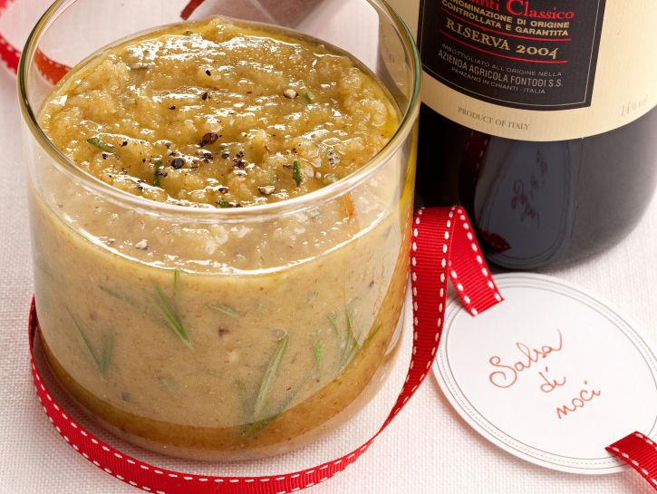 Salsa di noci al rosmarino e parmigiano