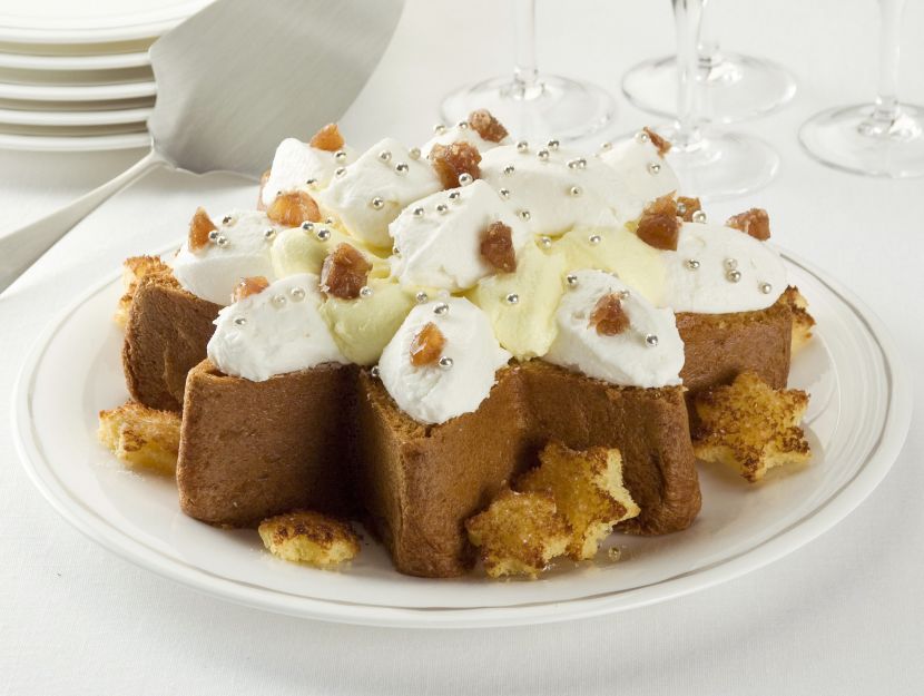 Dolci Di Natale Con Il Pandoro.Ricetta Torta Di Pandoro Con Panna E Gelato Donna Moderna