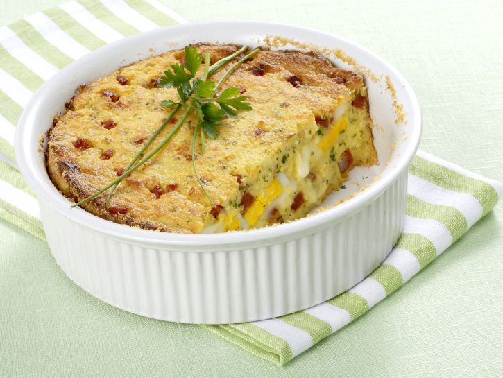 timballo-di-patate-con-provolone-e-salsiccia foto