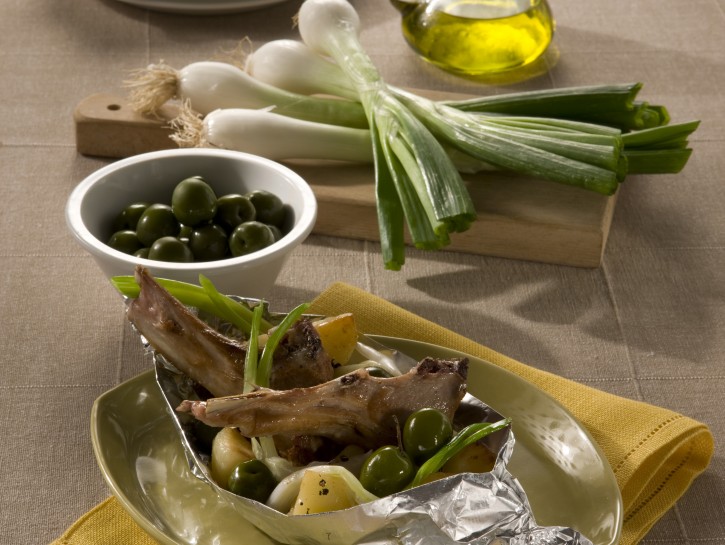 Agnello al cartoccio con patate