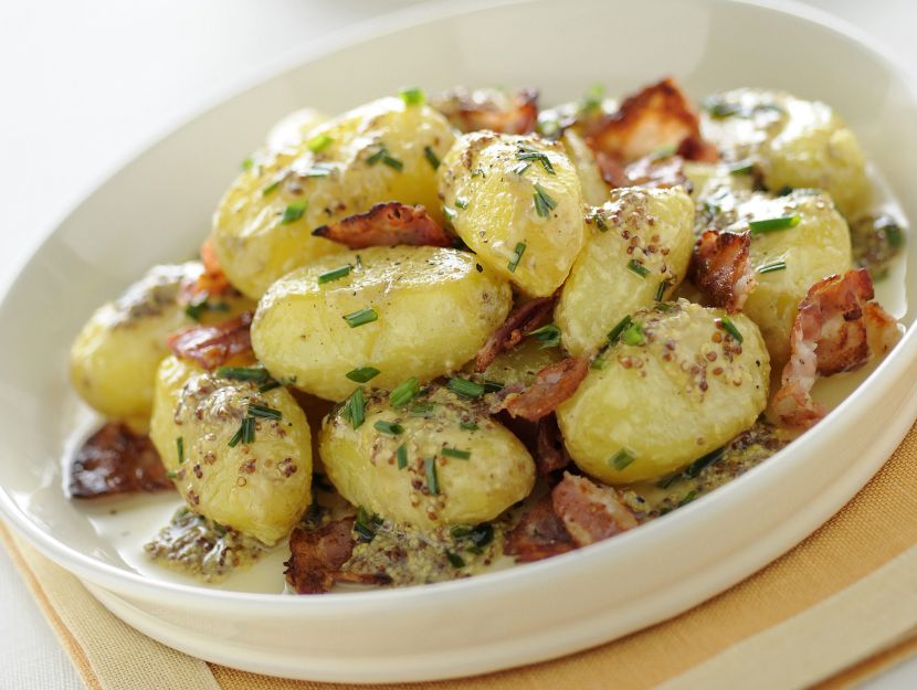 insalata-di-patate-con-bacon-croccante immagine