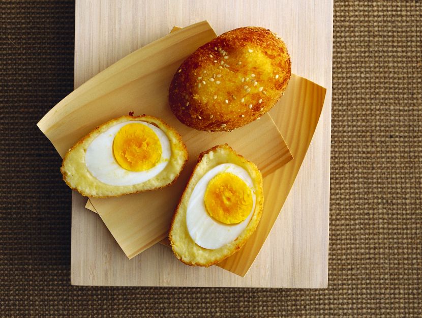 uova-sode-fritte-e-creme-fraiche foto