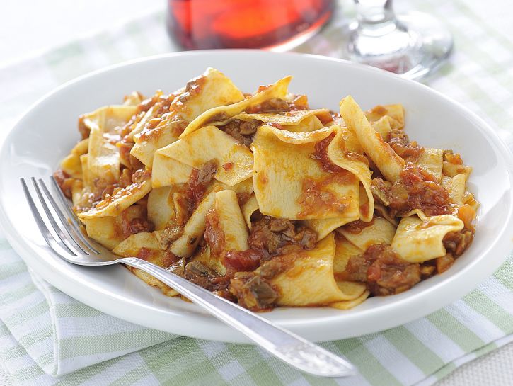 Maltagliati al sugo finto