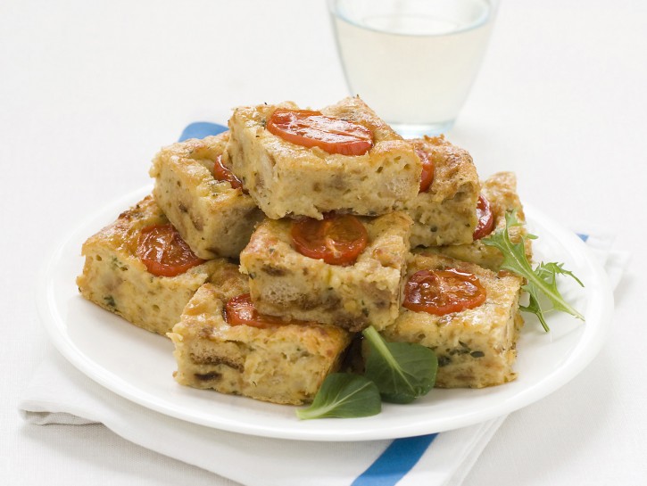 torta-di-pane-e-pomodorini