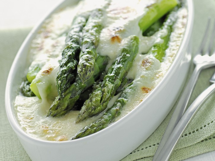 asparagi-al-gratin-con-bresciamella