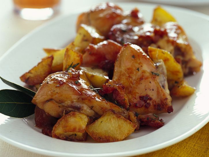 coniglio-al-forno-con-patate