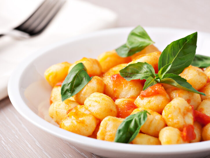 Gnocchi alla comasca: un piatto da gustarsi vista lago