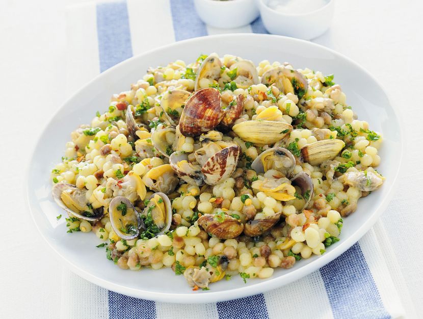 risotto-di-fregola-con-le-vongole immagine