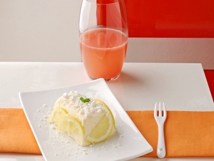 Semifreddo al limone con meringhe