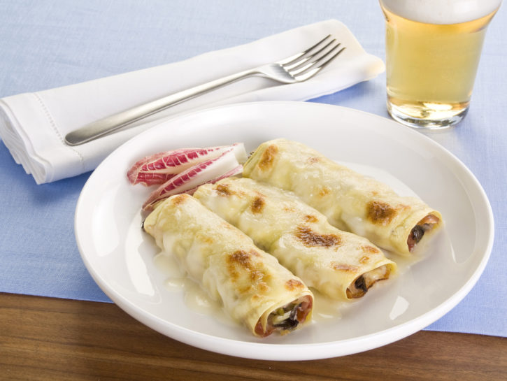 Cannelloni con radicchio e speck